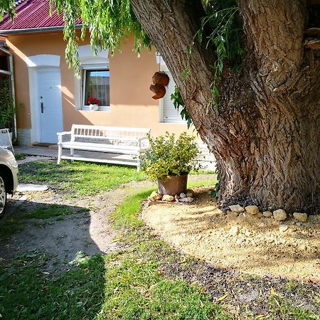 City Camping& Apartman &Bungalow Hotel Gyor Luaran gambar