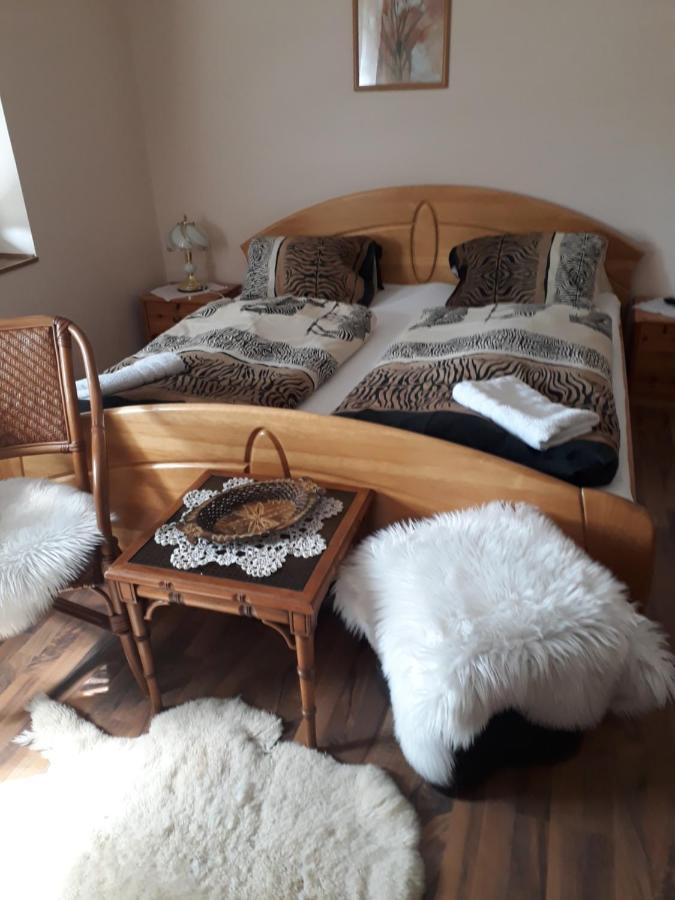 City Camping& Apartman &Bungalow Hotel Gyor Luaran gambar