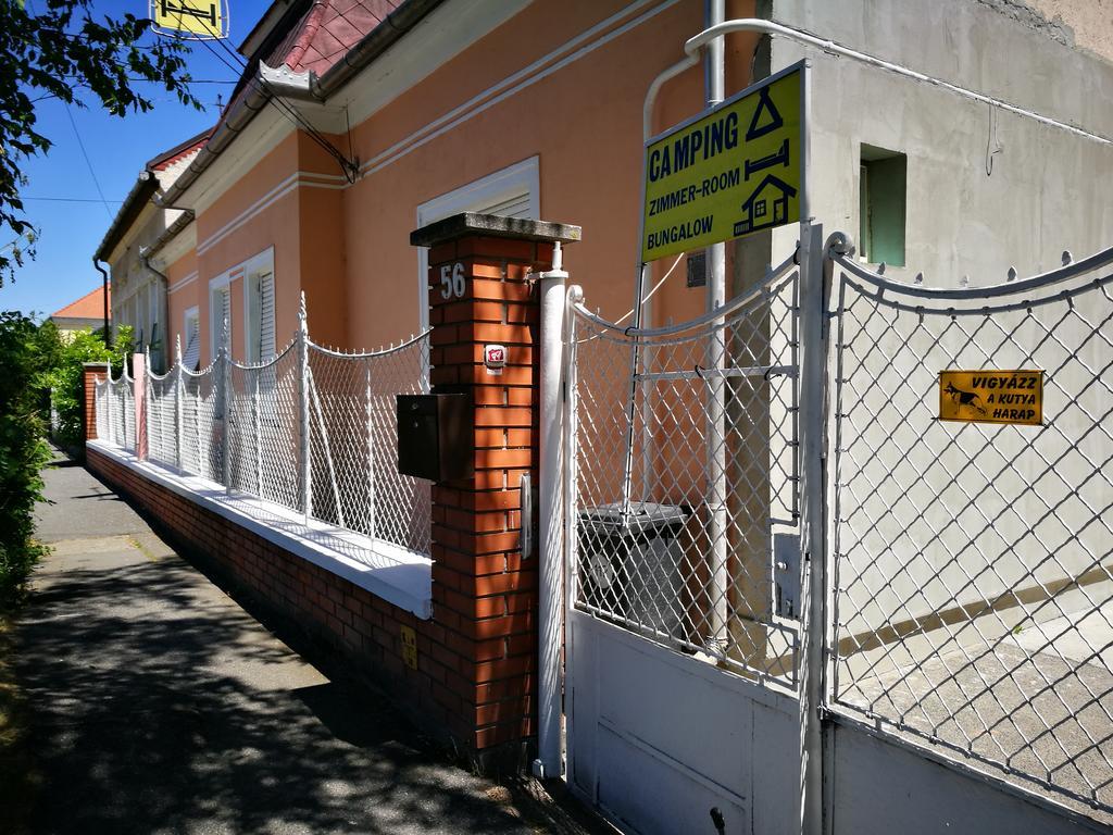 City Camping& Apartman &Bungalow Hotel Gyor Luaran gambar