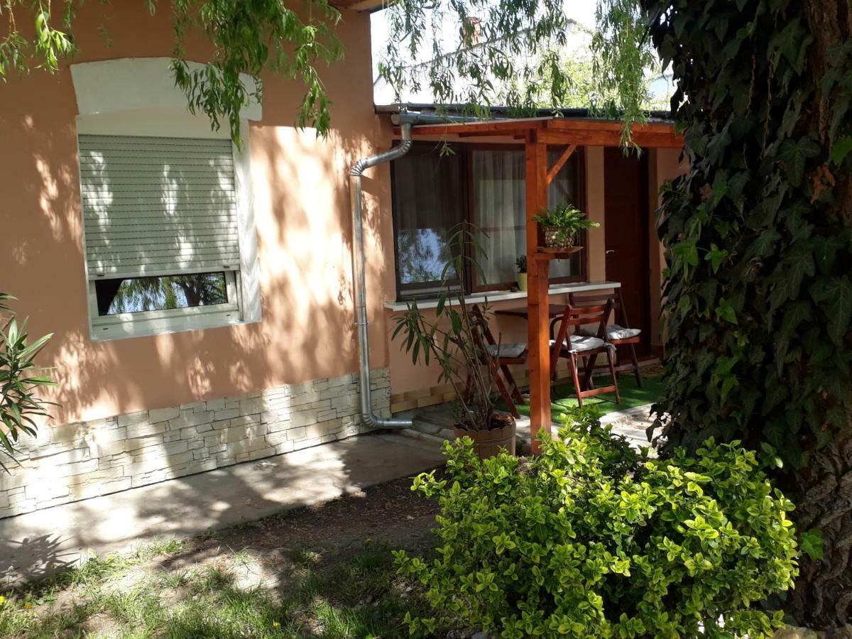 City Camping& Apartman &Bungalow Hotel Gyor Luaran gambar